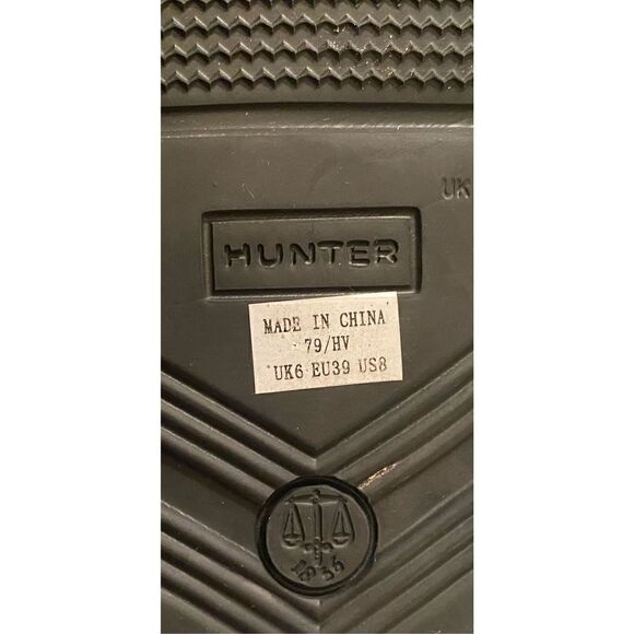 HUNTER BLACK FAUX FUR FLATFORM SLIDES - Picture 7 of 10